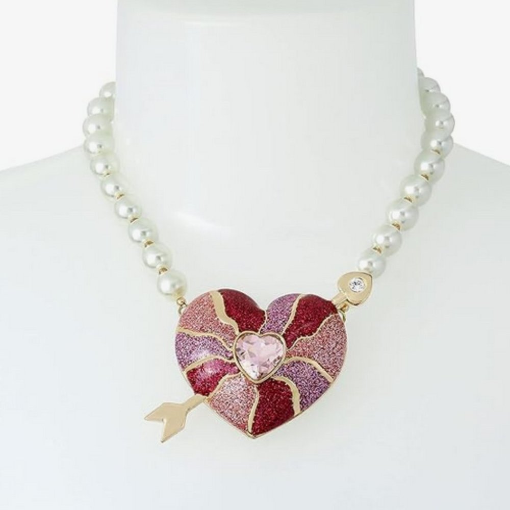 Betsey Johnson Swirl Heart Pendant Necklace with Pearls NWT